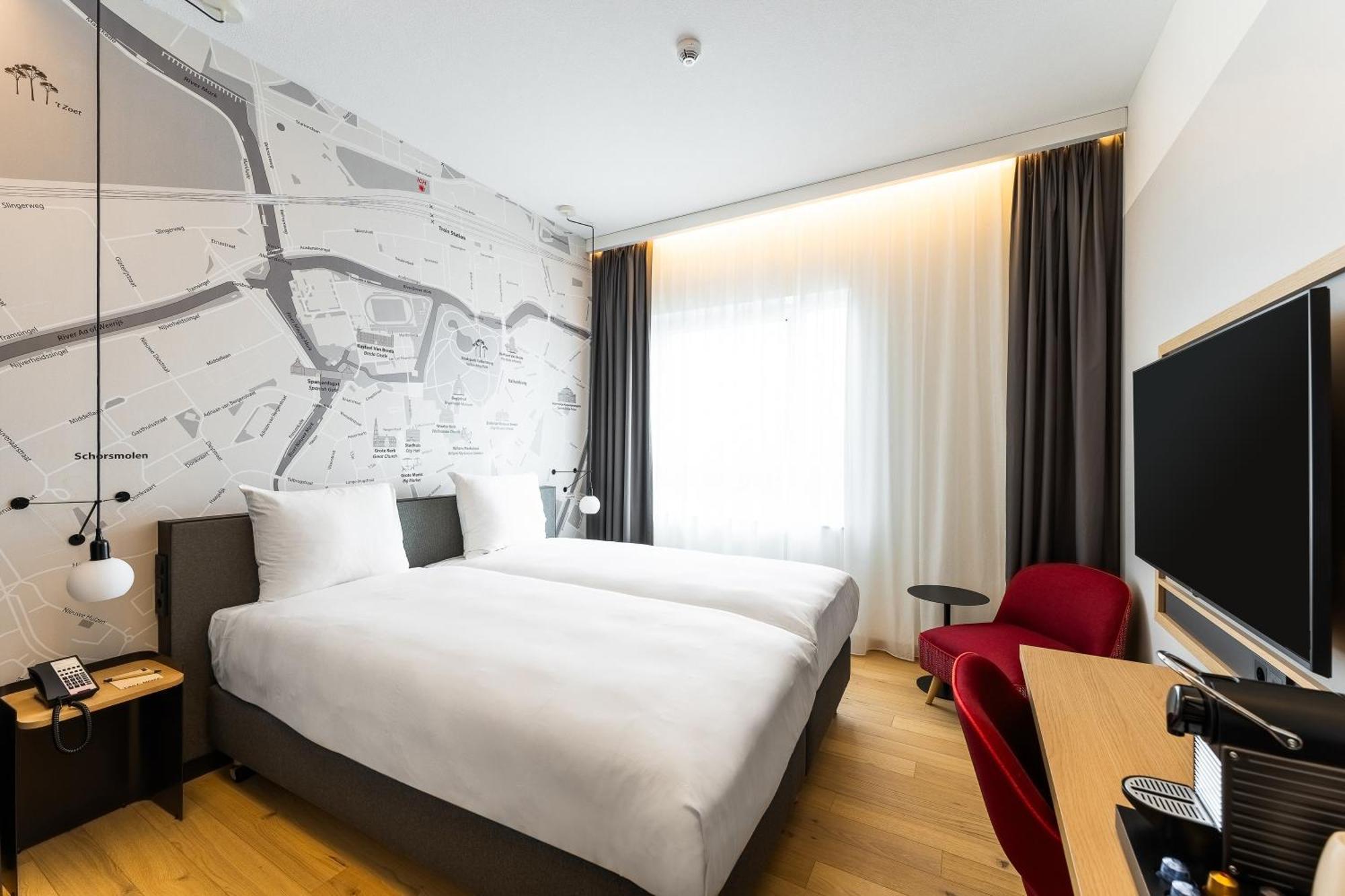 Intercityhotel Бреда Экстерьер фото
